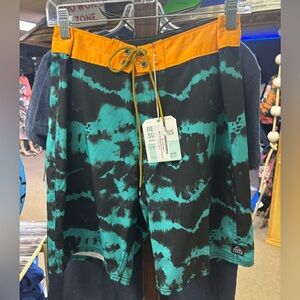 NWT Reef Board Shorts